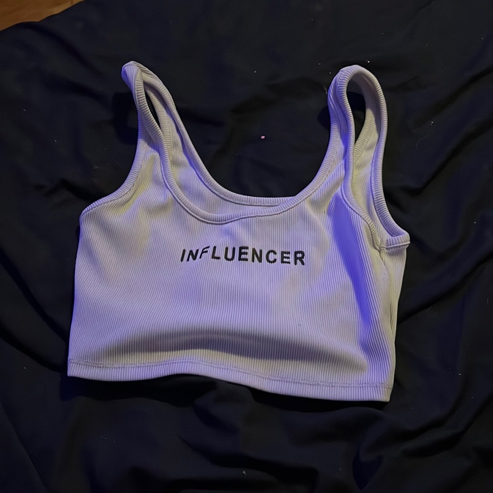 Woman’s white crop top $12